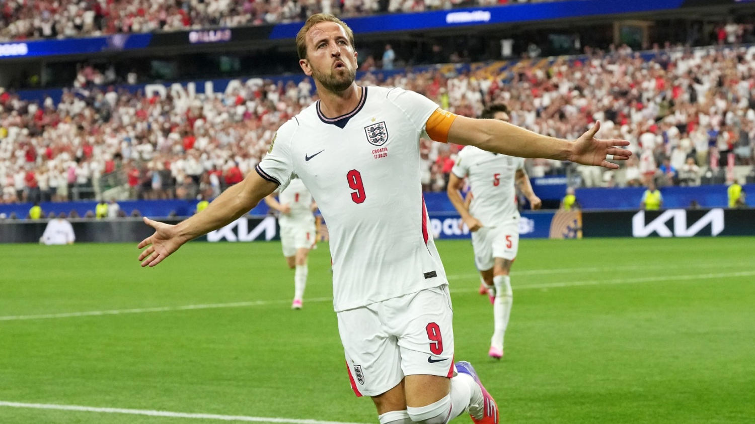 Inglaterra inicia con triunfo y RD Congo celebra un punto histórico