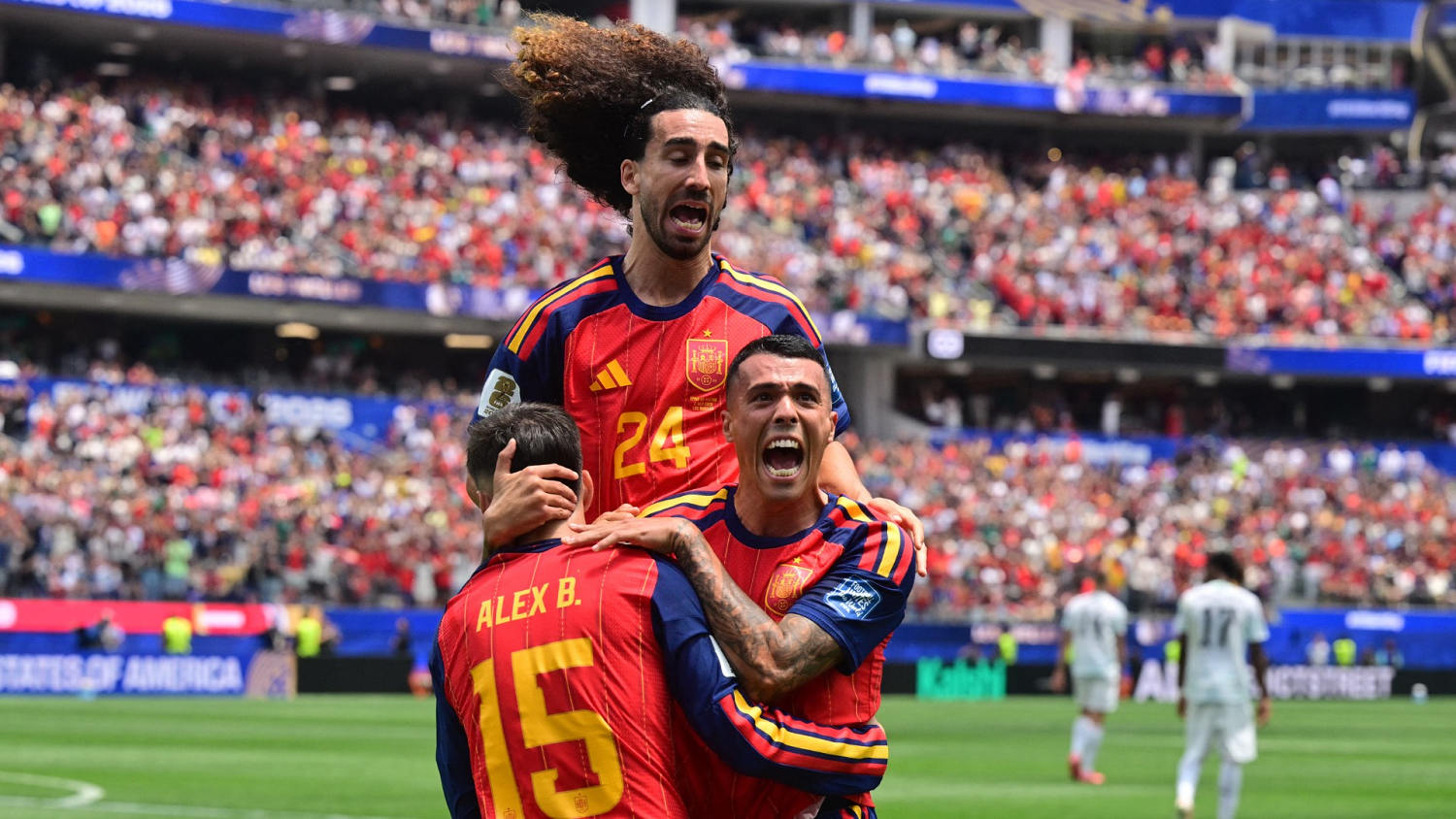 Pedro Porro anota de cabeza el segundo de España y su primer gol mundialista