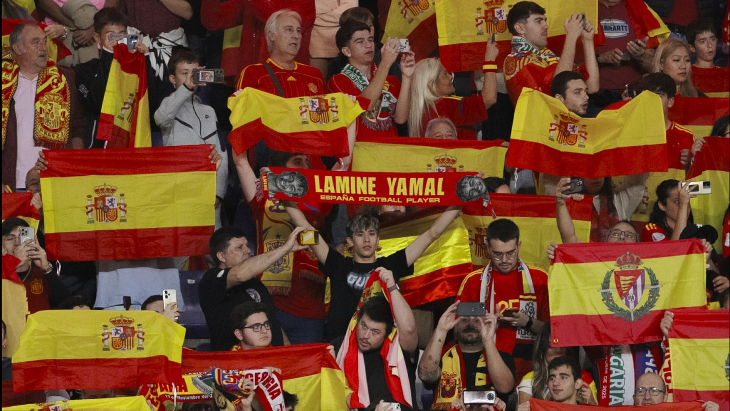 Dallas se llena de vida con las aficiones de Francia y España, jugando por un boleto a la final