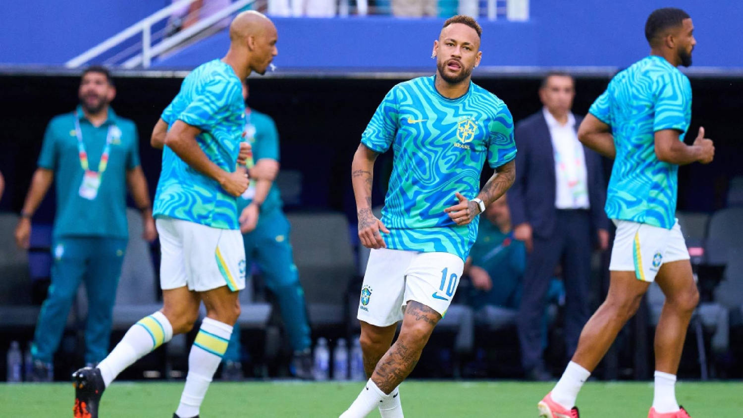 Neymar calienta motores para enfrentar un duelo decisivo en su carrera con la Canarinha