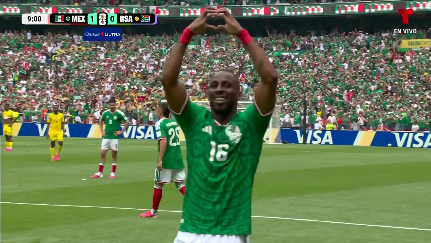 Julián Quiñones anota el primer gol del Mundial para México