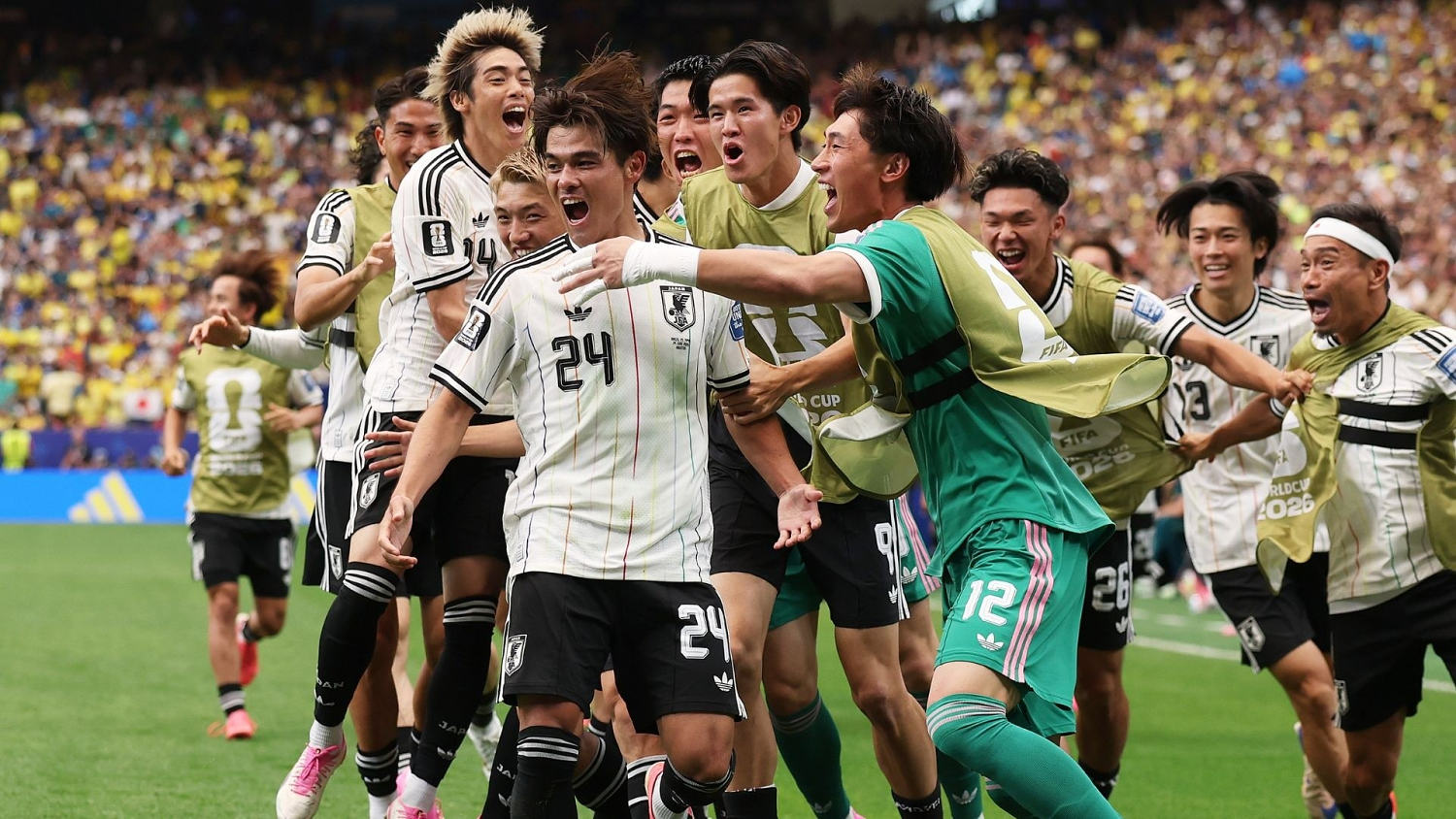 Golazo de Kaishū Sano para adelantar a Japón frente a Brasil