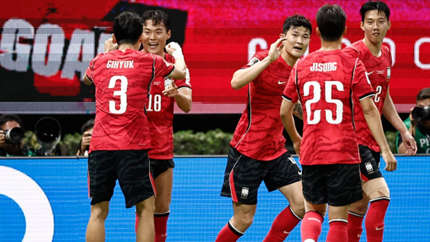 Gol de Oh Hyeon-Gyu para el segundo y la voltereta de Corea del Sur ante Chequia