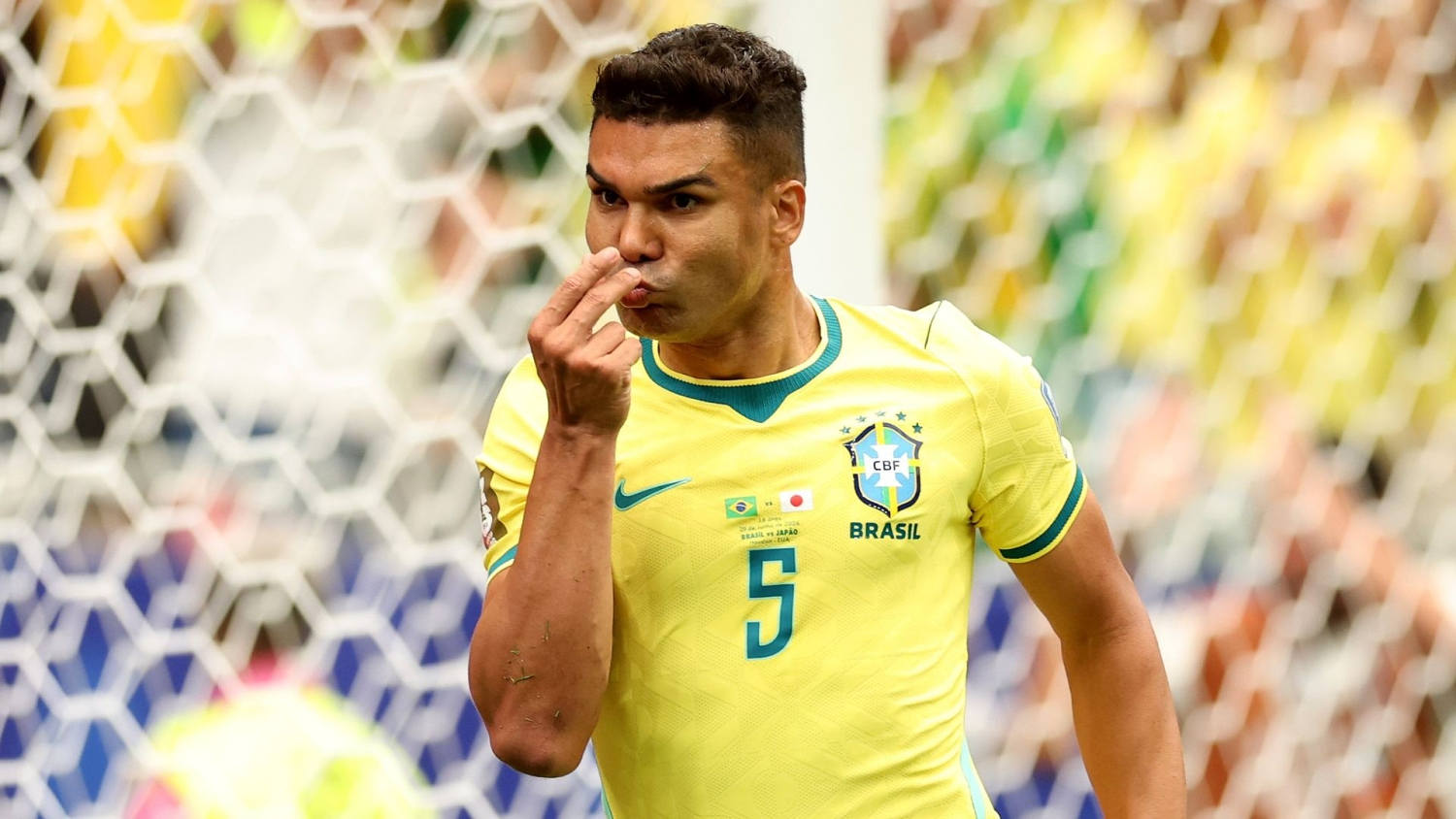 Casemiro firma el empate de Brasil frente a Japón con un tremendo remate del mediocampista