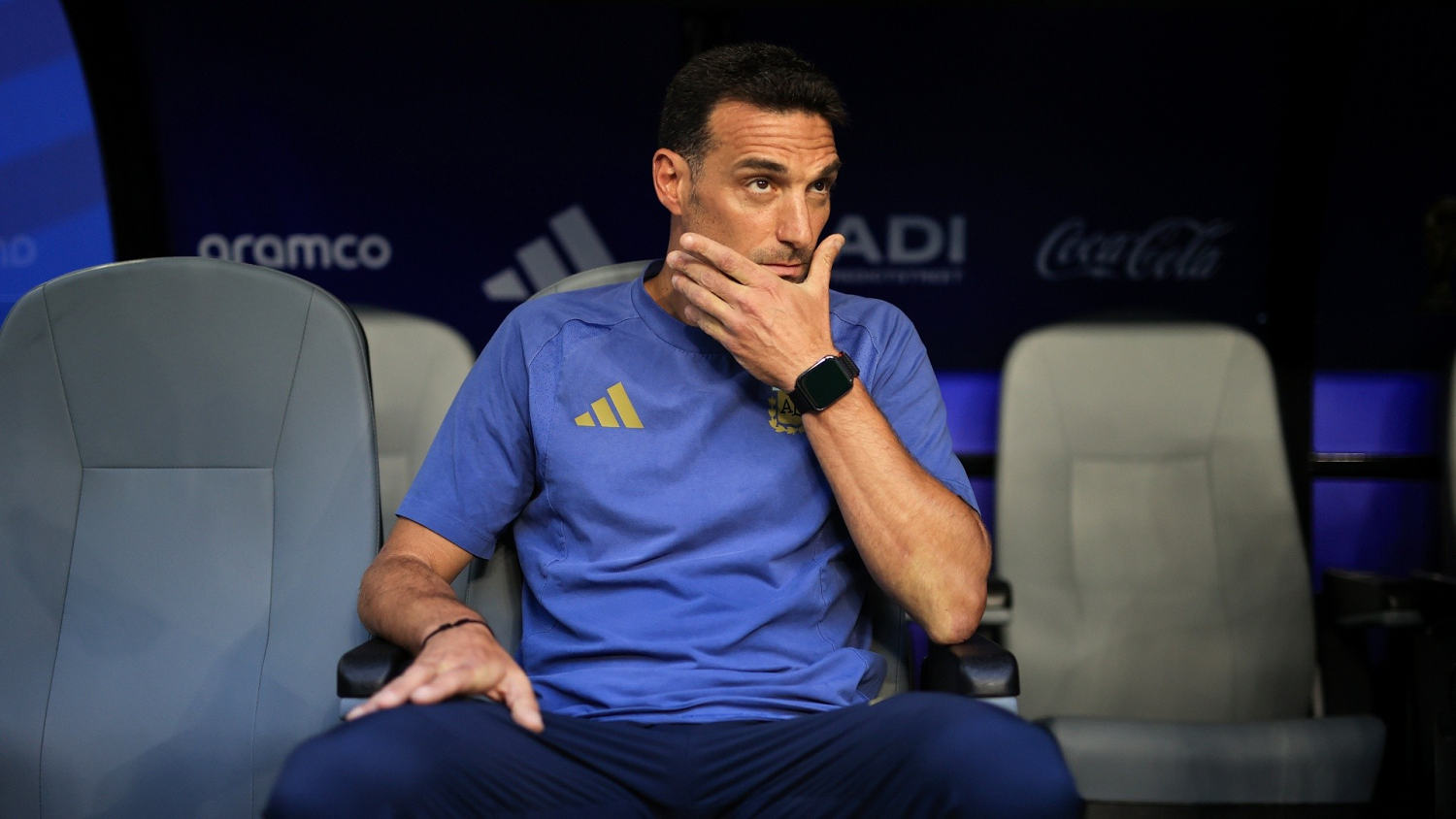 Scaloni rompe en llanto tras el agónico gol de Argentina