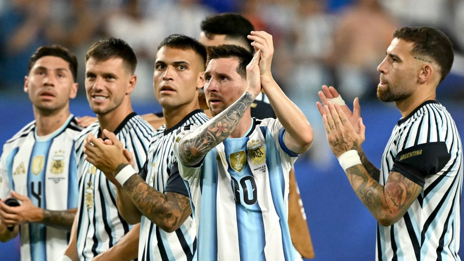 Argentina sufre, pero avanza y ya piensa en lo que viene