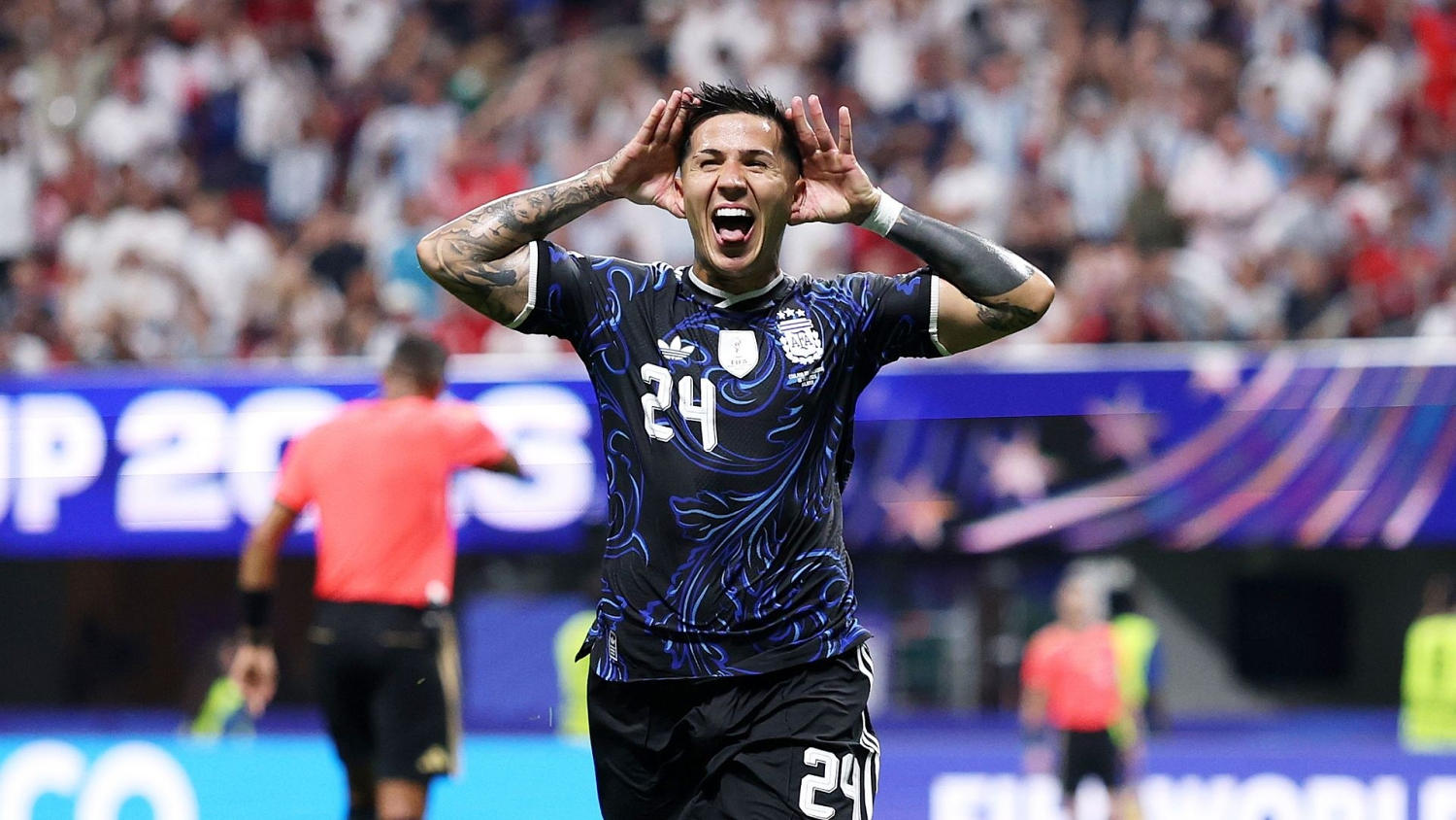 Enzo Fernández anota el empate para Argentina y Antonela Roccuzzo lo festeja en grande