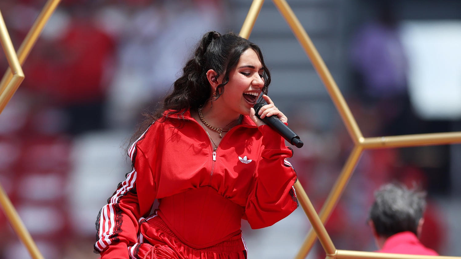 ¡Revívelo aquí! Canadá le da la bienvenida al mundo con una celebración de música, color y cultura