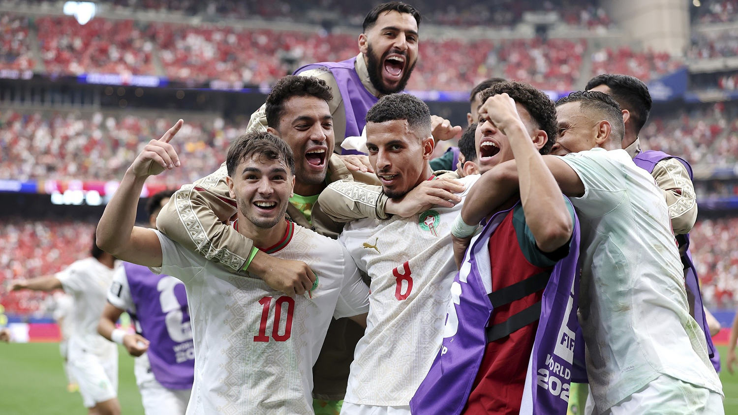 Marruecos hace historia y Francia avanza con Mbappé