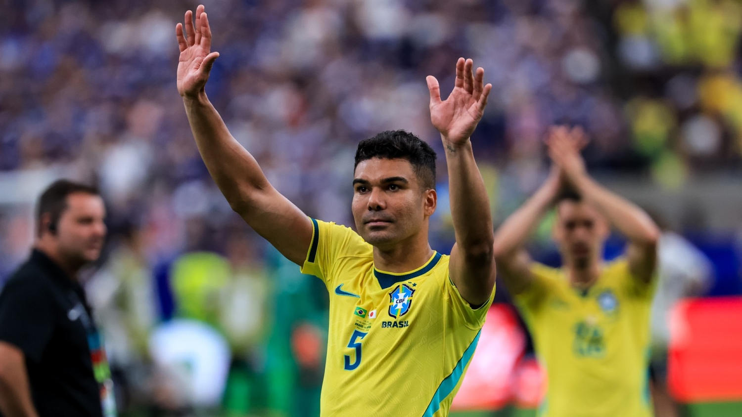 El contraste: Brasil celebra su pase a octavos y Japón analiza sus errores tras el partido