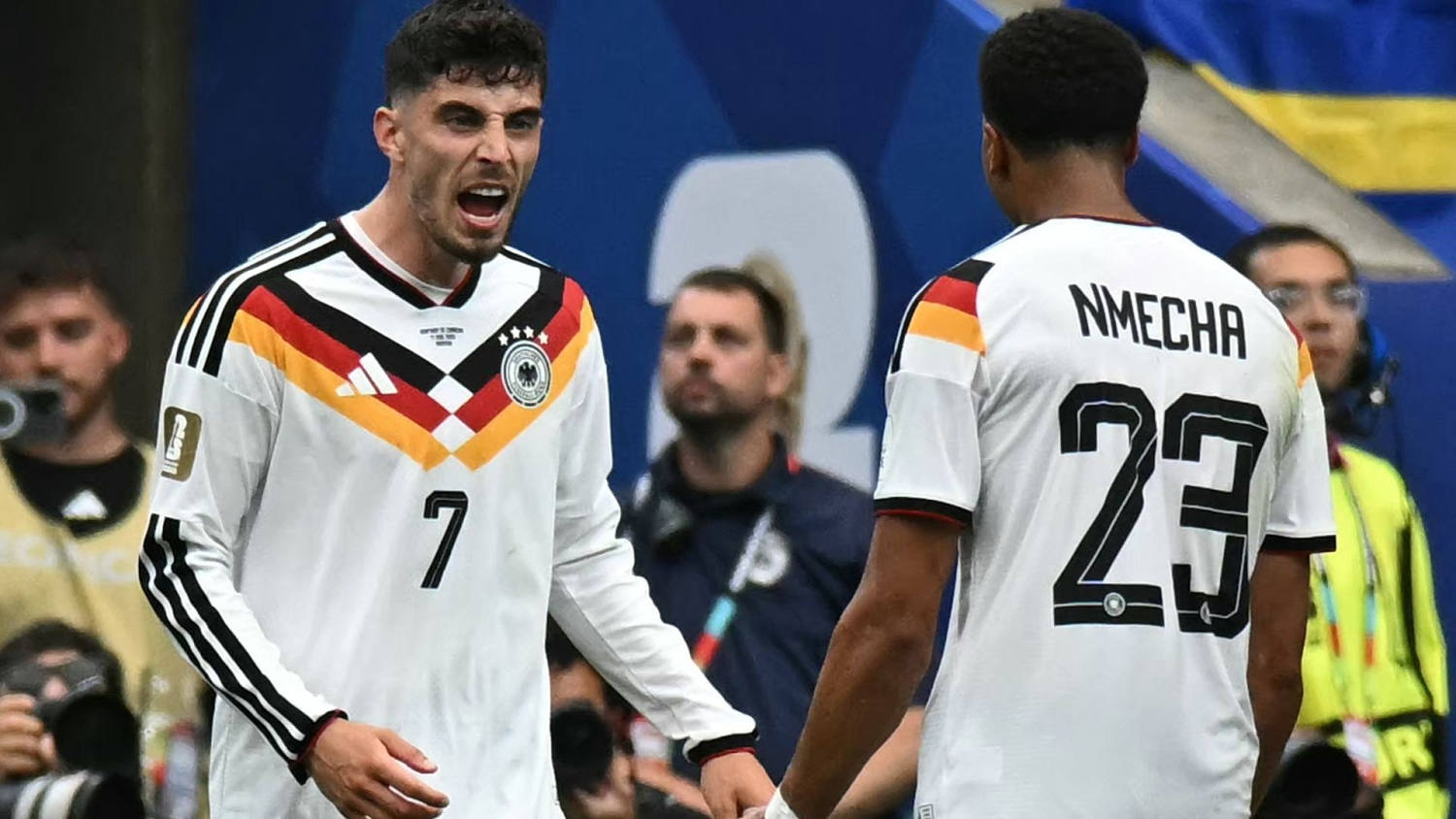 Kai Havertz anota de penal el 3-1 para Alemania