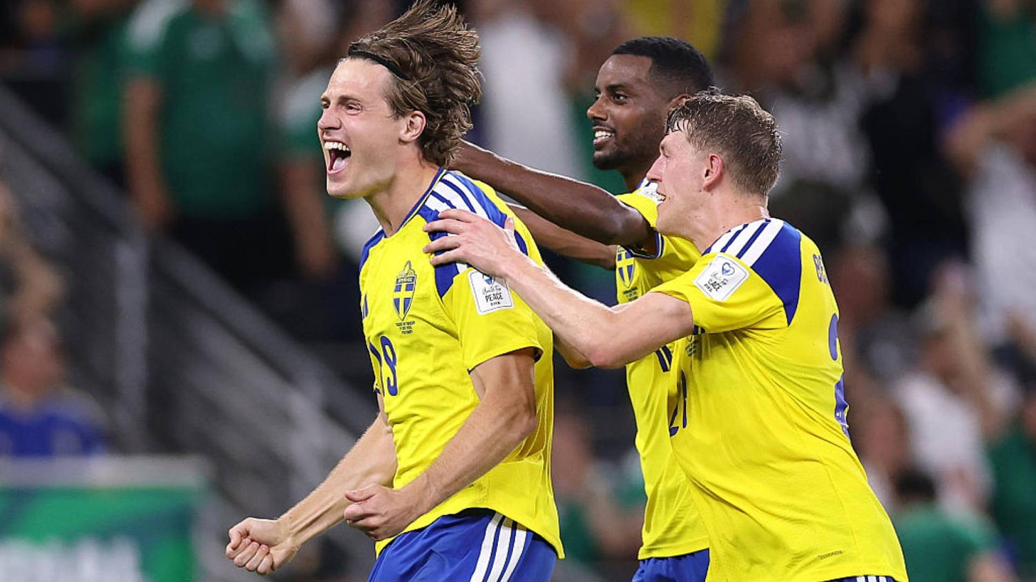 ¡Gol en 17 segundos! Mattias Svanberg entró y de inmediato anotó el cuarto de Suecia ante Túnez