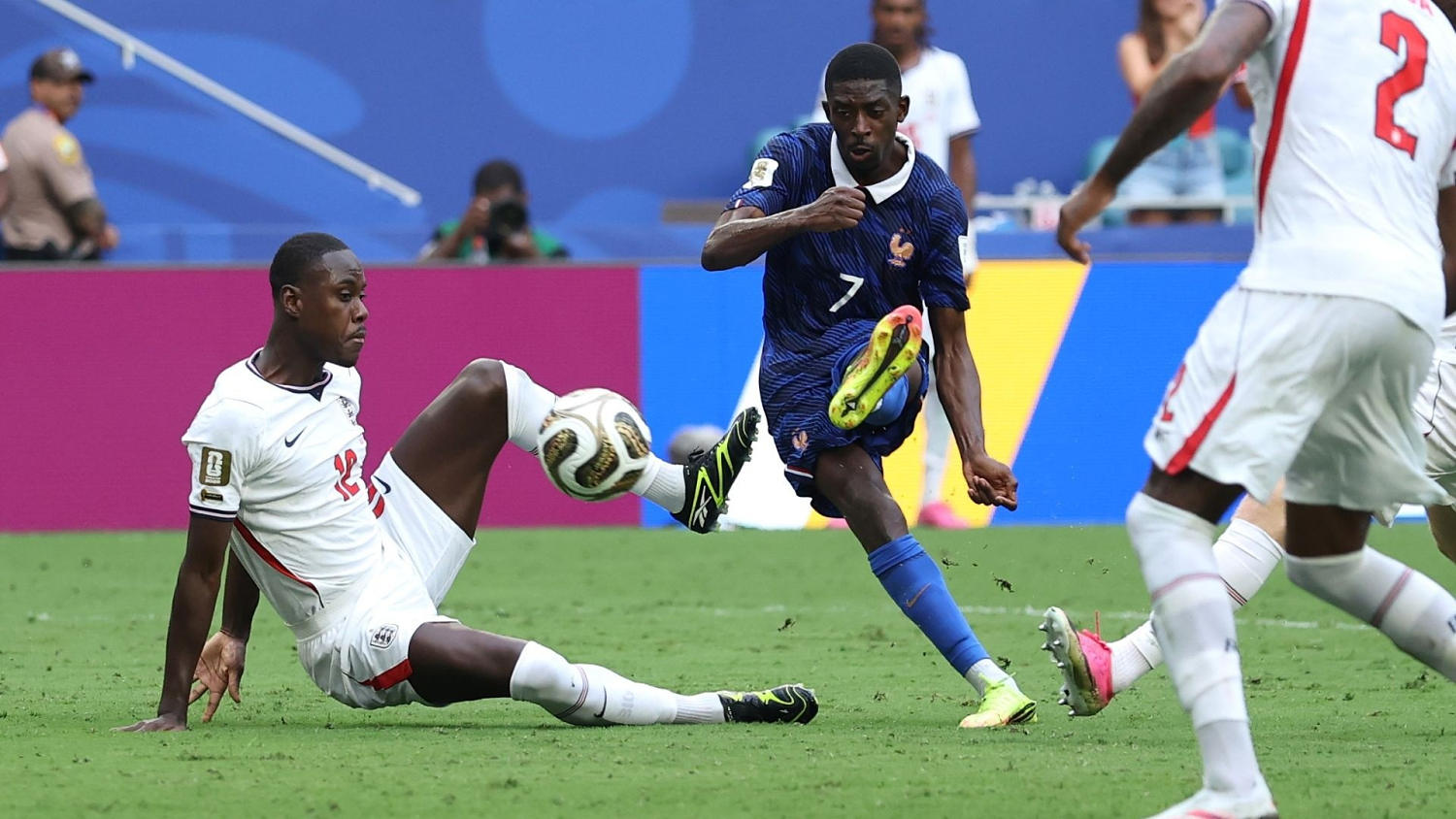 Golazo de Dembélé para el 4-5 de Francia ante Inglaterra