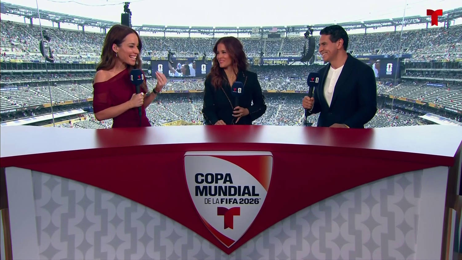 César Conde celebra el éxito del Mundial y mira hacia la UEFA Champions League