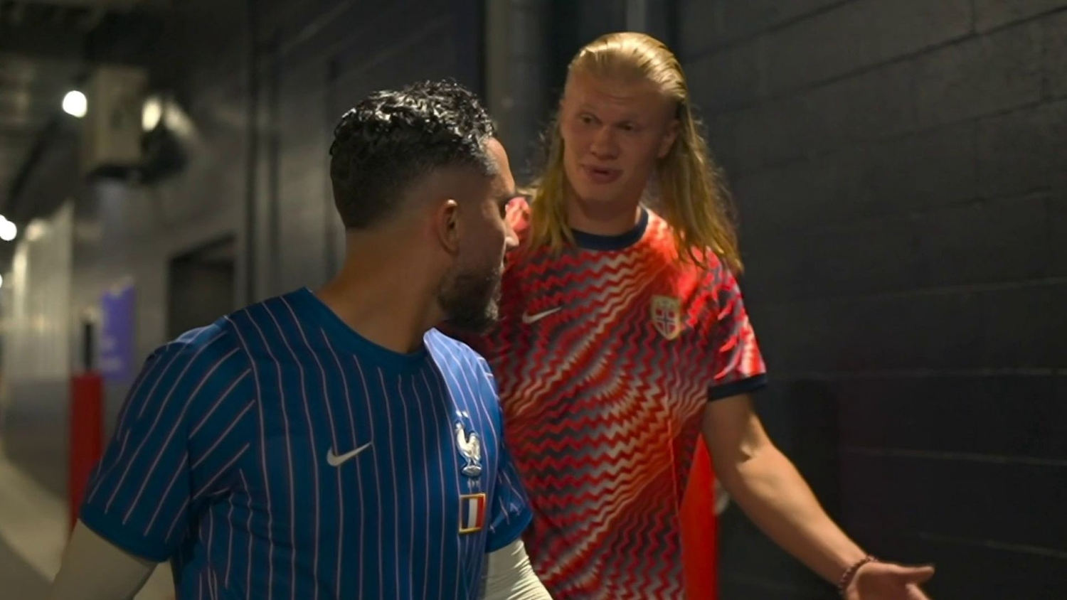 ¡Cherki se encuentra con Haaland y pasa esto!