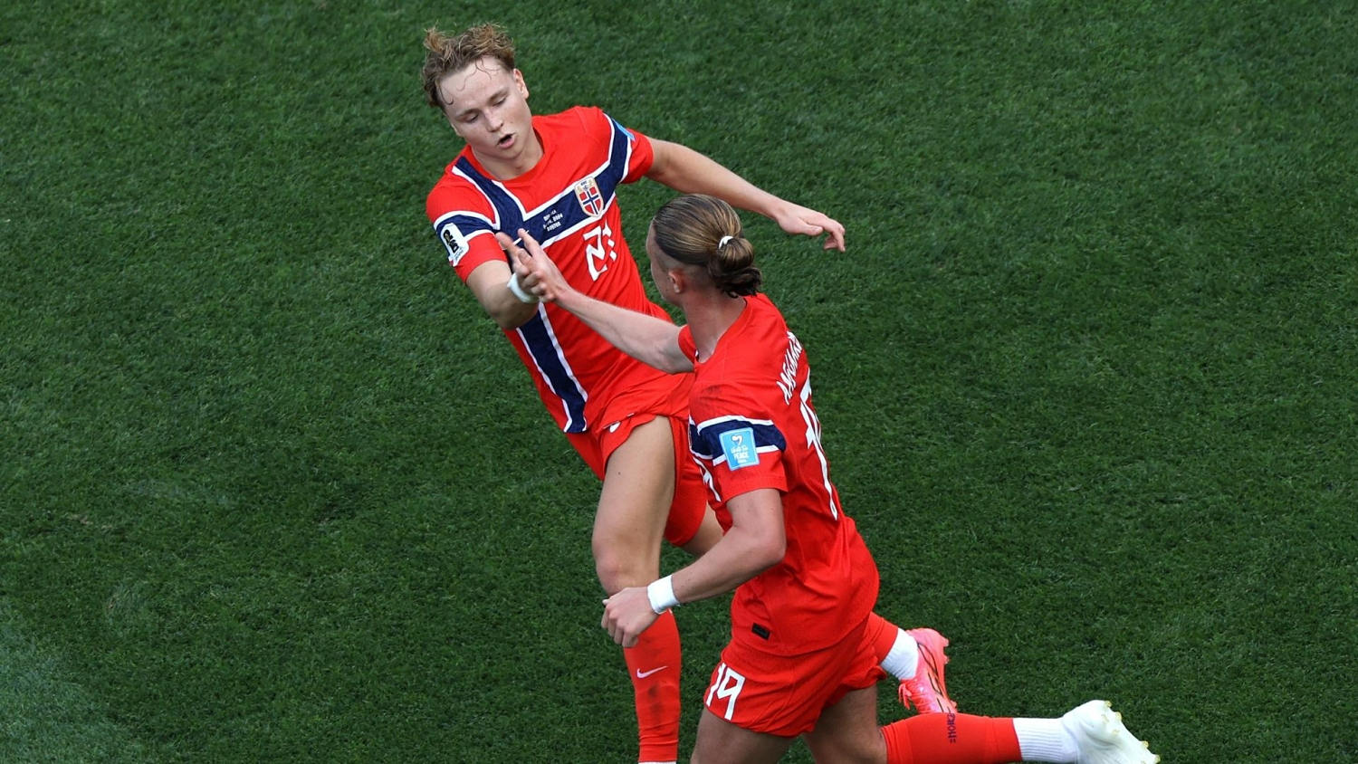Thelo Aasgaard le devuelve la esperanza a Noruega con el 1-2 ante Francia
