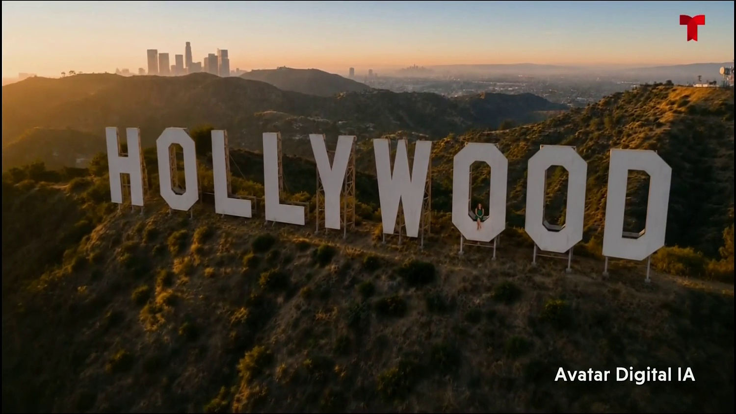 Adriana Monsalve despide a Los Ángeles como sede mundialista desde el Hollywood Sign