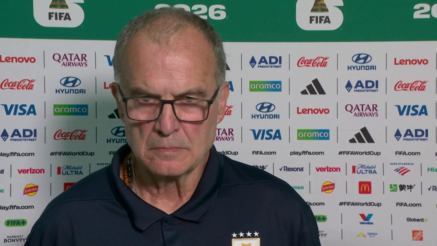 Marcelo Bielsa: “Lo más importante es que logremos dominar al rival”