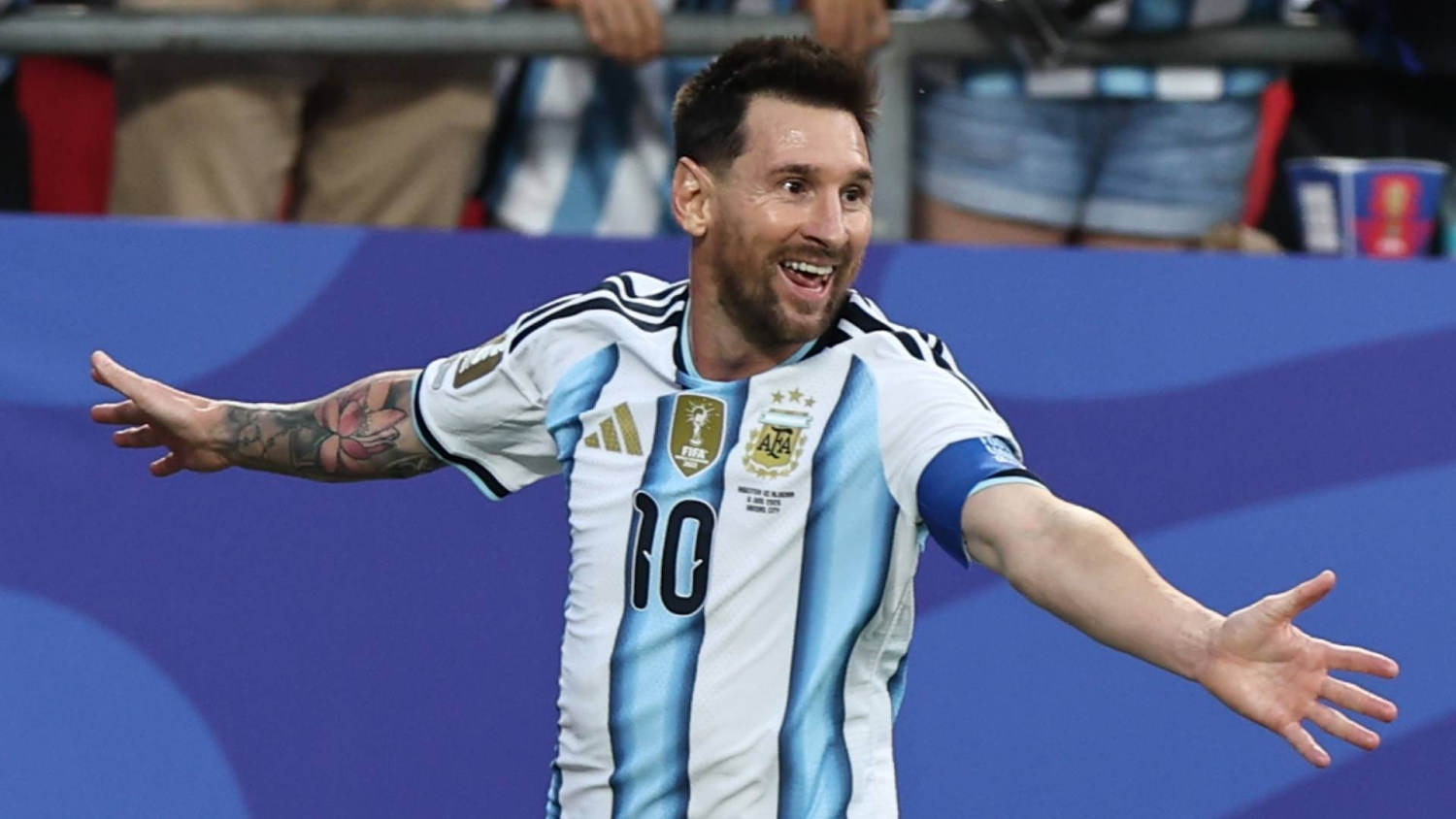 ¡Messi presente! Golazo del 10 pone a soñar a Argentina en su debut en el Mundial ante Argelia