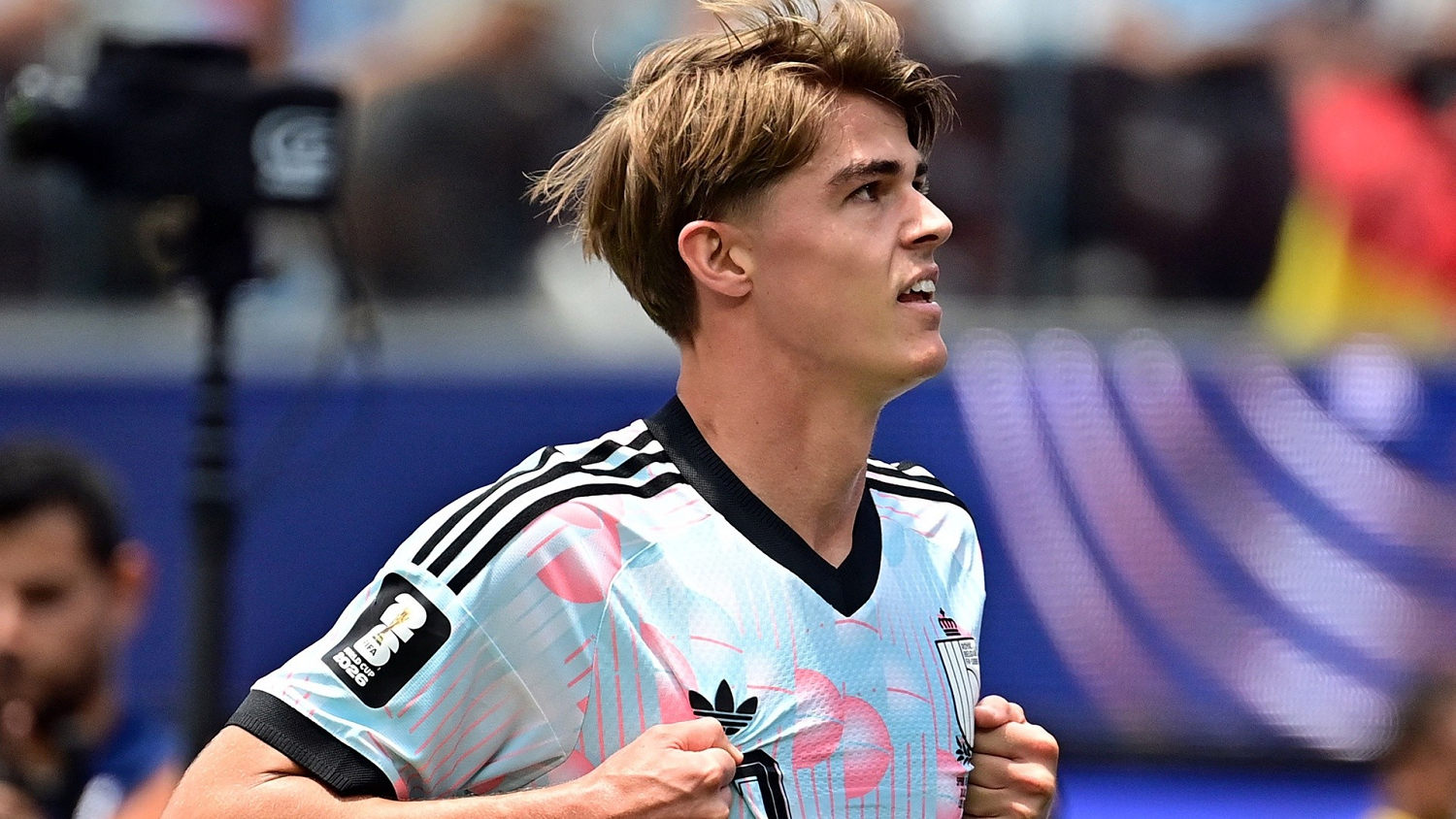 Gol de Charles De Ketelaere y Bélgica lo empata frente a España