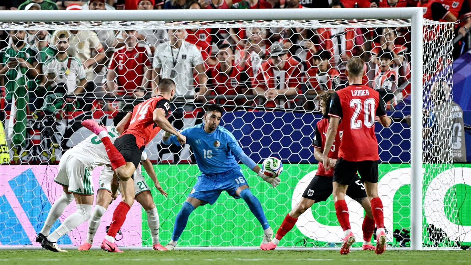 Austria lo empató en el último segundo; gol de Kalajdzic les da el boleto a 16vos