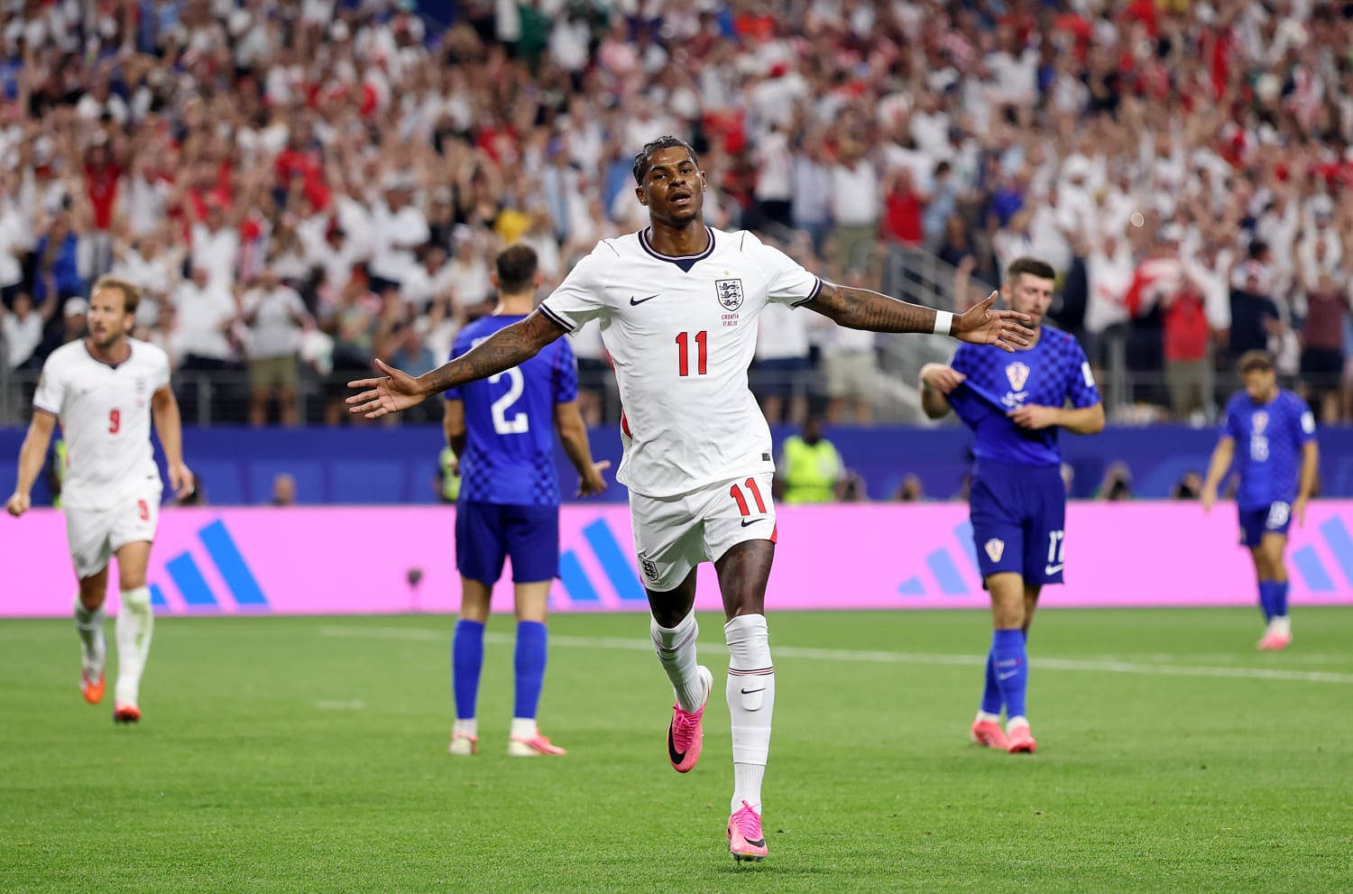 Rashford sentencia a Croacia: gran definición tras una asistencia de lujo de Saka
