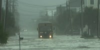Hurricane Ian slams South Carolina coast