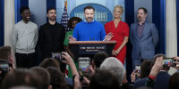 ‘Ted Lasso’ cast fields questions during White House press briefing