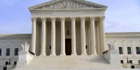 Supreme Court temporarily blocks ruling limiting access to abortion pill