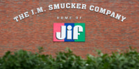 Jif’s creamy, crunchy, natural and reduced fat peanut butters have been linked to a salmonella outbreak.