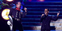 Marc Anthony y Pepe Aguilar en el escenario de los Premios Billboard 2023