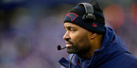 Head coach Jerod Mayo