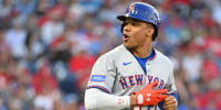 Sep 8, 2025; Philadelphia, Pennsylvania, USA; New York Mets outfielder Juan Soto (22) runs to first base during the first inning against the Philadelphia Phillies at Citizens Bank Park. Mandatory Credit: Eric Hartline-Imagn Images