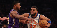 The New York Knicks extended their win streak to six with an impressive showing in the second half against the Los Angeles Lakers on the debut of Sunday Night Basketball.