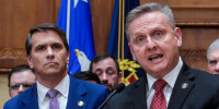 Todd Blanche,Robert Cekada