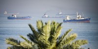 Vessels in Strait of Hormuz