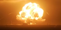 Image: Explosion of Blue Origin rocket at Cape Canaveral
