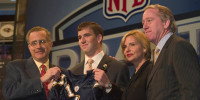 24 April 2004: Eli Manning with his family and commisioner Paul Tagliabue during the 2004 NFL Draft at Madison Sqaure Garden in New York, NY. Manning was selected #1 by the San Diego Chargers but then traded to the New York Giants for Philip Rivers.  (Photo by Bob Leverone/Sporting News via Getty Images via Getty Images)