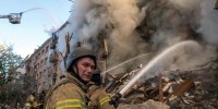 TOPSHOT-UKRAINE-RUSSIA-CONFLICT-WAR