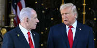 US President Donald Trump greets Israeli Prime Minister Benjamin Netanyahu