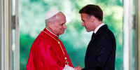 FRANCE-VATICAN-RELIGION-POPE