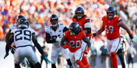 DENVER, COLORADO - SEPTEMBER 20: Jonah Coleman #20 of the Denver Broncos runs with the ball during the fourth quarter of the game against the Jacksonville Jaguars at Empower Field At Mile High on September 20, 2026 in Denver, Colorado. (Photo by Justin Edmonds/Getty Images)