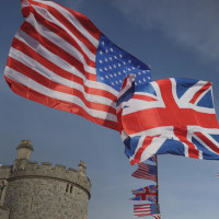 Excited Americans travel to U.K. for Royal Wedding