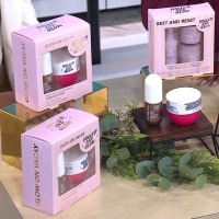 Earn the Title of Best Gift-Giver With These Must-Have Items