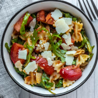 pasta salad with tomatoes, arugula and parmesan