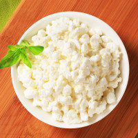 cottage cheese in a bowl