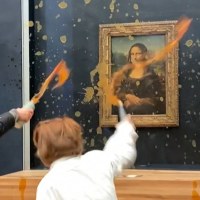 Image: TOPSHOT-FRANCE-MUSEUM-PAINTING-ENVIRONMENT-DEMO