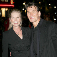 Patrick Swayze with wife Lisa Niemi at the "Keeping Mum" premiere at Vue Cinema Leicester Square in London on Nov. 28, 2005.