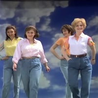 Mom Jeans - Saturday Night Live.