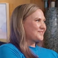 Jenna Bush Hager and Rebecca Yarros